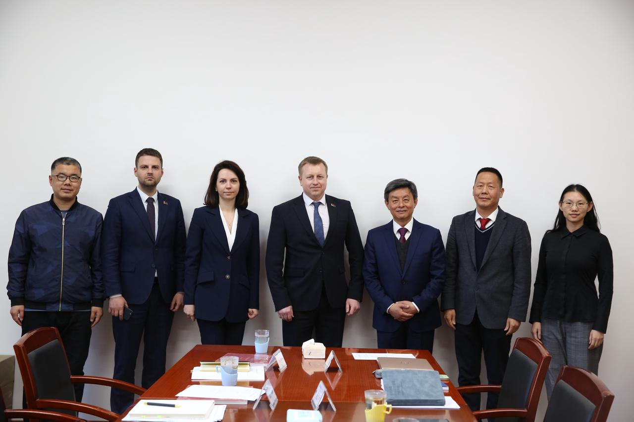 1743148260857415.jpeg 1280X1280.JPEG