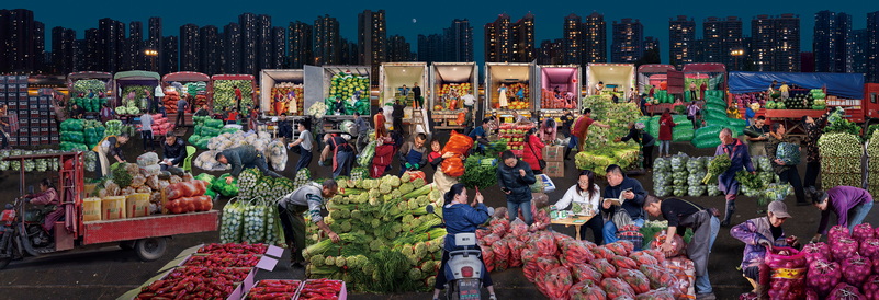 一等奖：《千家灯火 万户菜篮》作者：吴海燕.jpeg